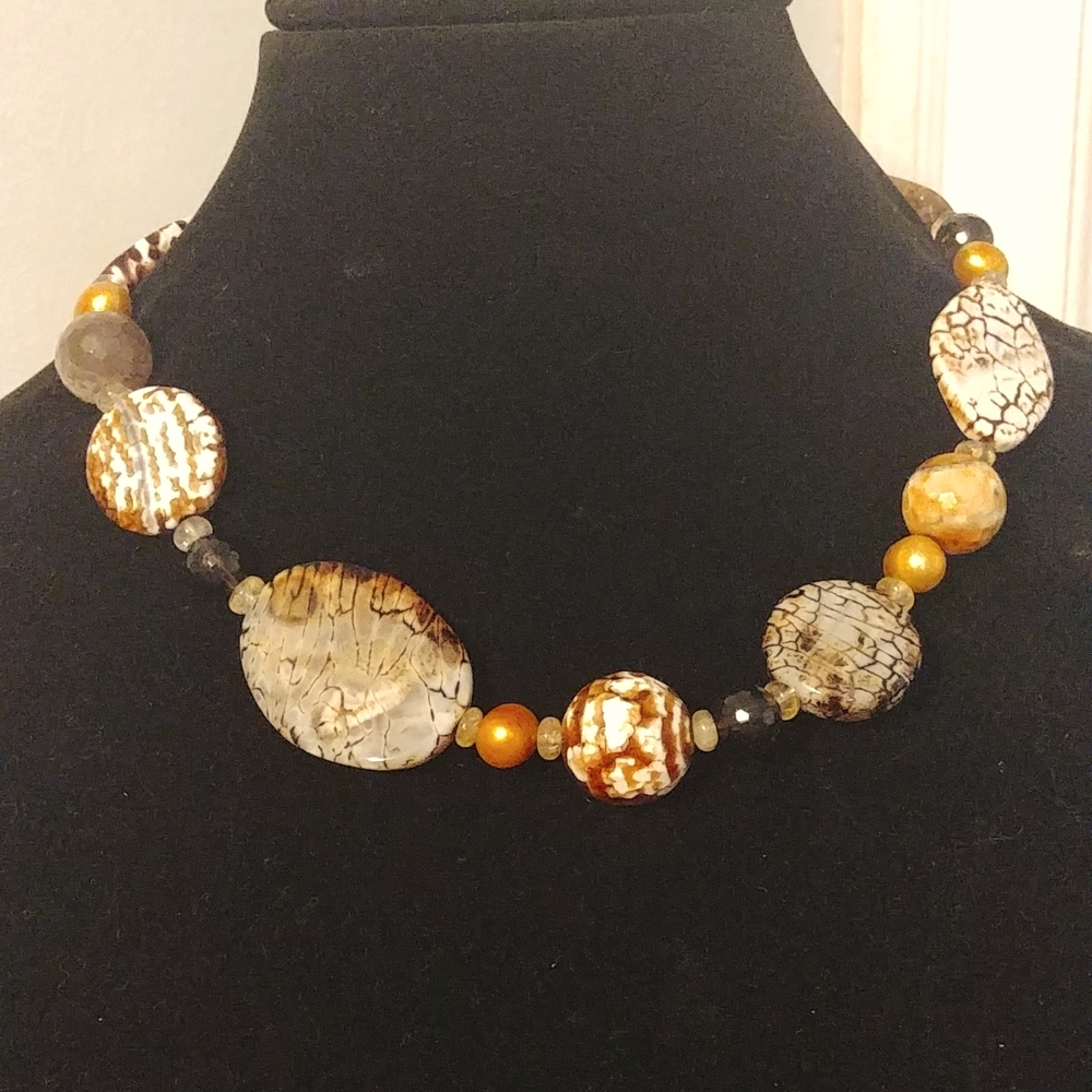 18 in with a 2-in extender all natural stone and bead necklace